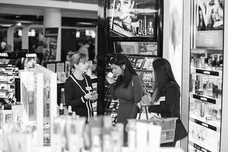 hudson_group_nov_2015_lifestyle_margarita_corporan-066_1-bw.jpg?itok=YkCqJqYS